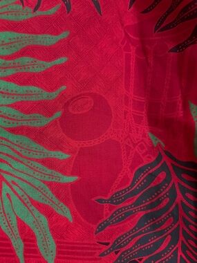 Yen’s Hawaii Hula Implements Aloha Shirt with Lauae Fern in Green & Black